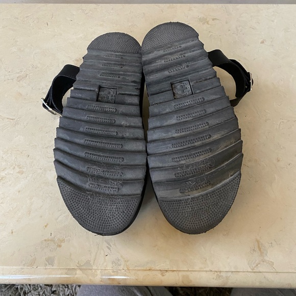 Dr. Martens Blaire Sandal - Picture 4 of 4